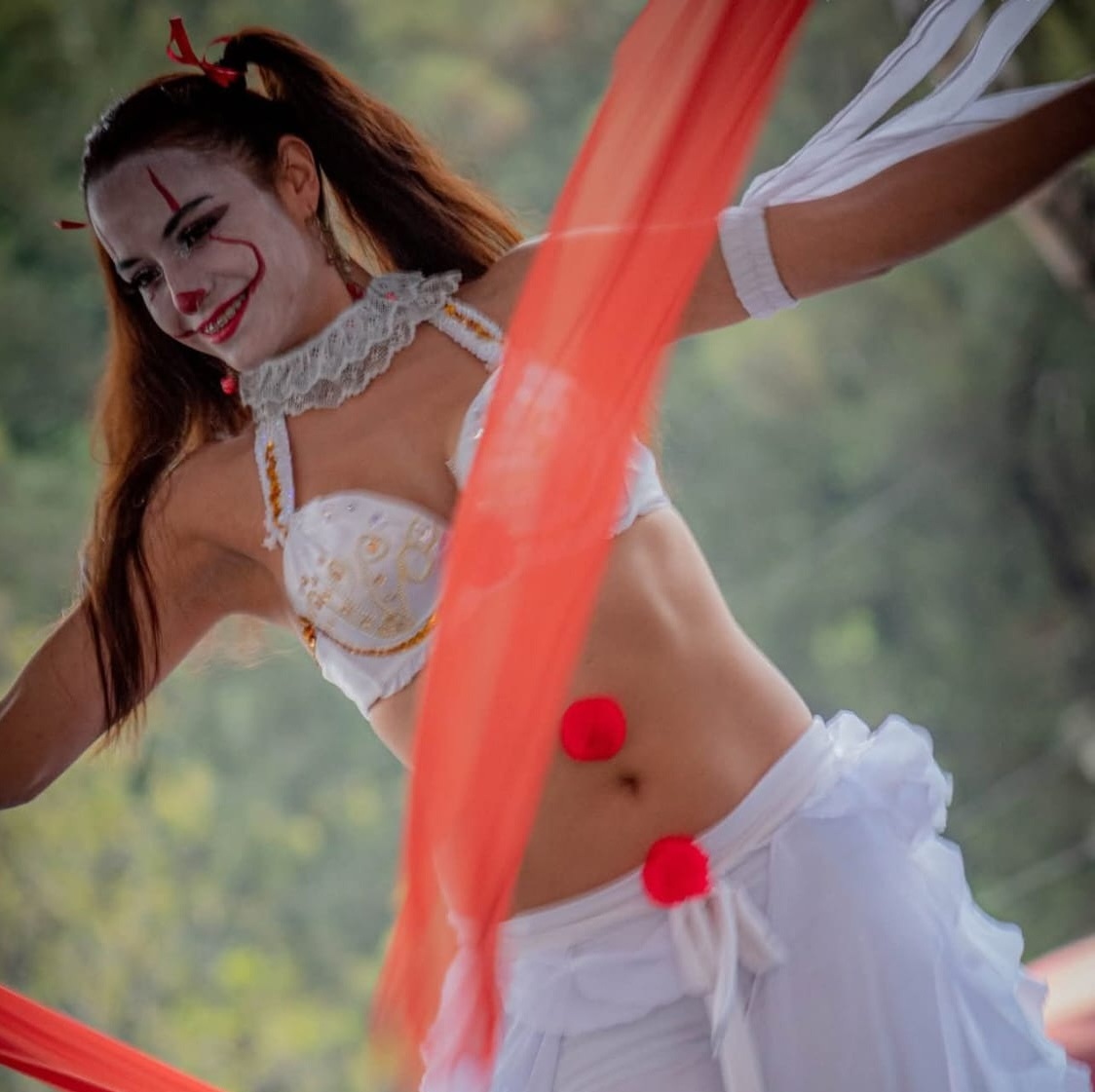 Encanto, magia y misterio
 logo