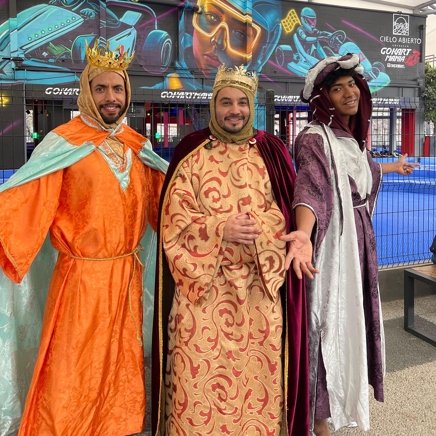 Magia, sonrisas y sorpresas logo